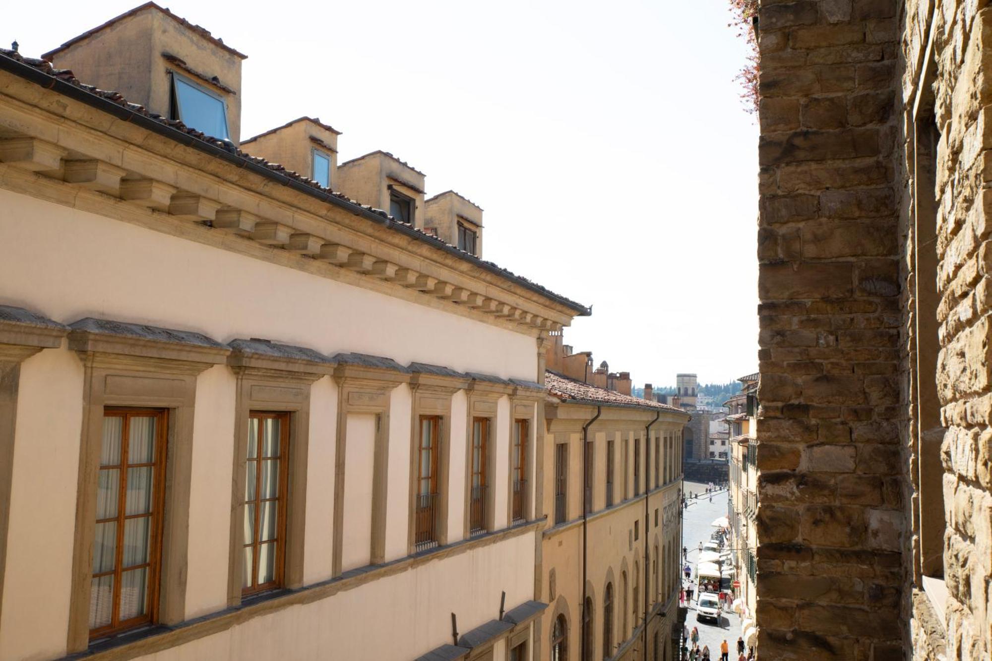 Bob W Ponte Vecchio Apartment Firenze Bagian luar foto